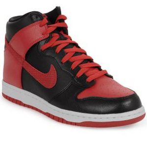 Nike Men Black Dunk High Shoes for 2997 Rs (Market Price 4995 Rs)