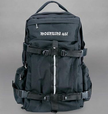 President Backpack- Mounting Red for 940 Rs (Market Price 1295 Rs.)