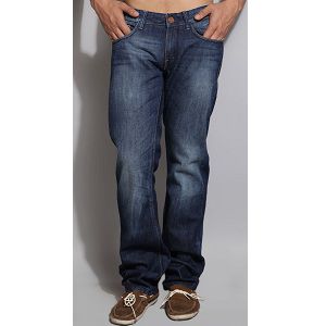Wrangler Blue Denim Jeans for 1397 Rs (Market Price 3995 Rs)