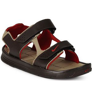 Nike Men Brown Sandals for 1047 Rs (Market Price 2095 Rs)