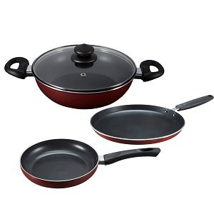 Prestige Omega Deluxe Induction Base Non-Stick Kitchen Set for Rs 1326 (Market Price Rs 2630)