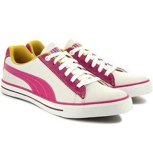 Puma Salz Wn S Dp Sneakers for Rs 439 (Market Price Rs 2999)