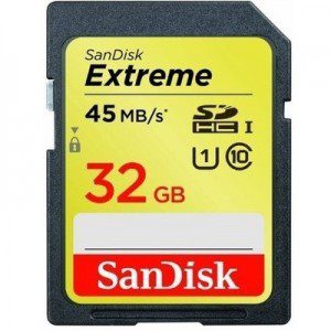 Sandisk Extreme SDHC 32 GB Class 10 for Rs 999 (Market Price Rs 2699)