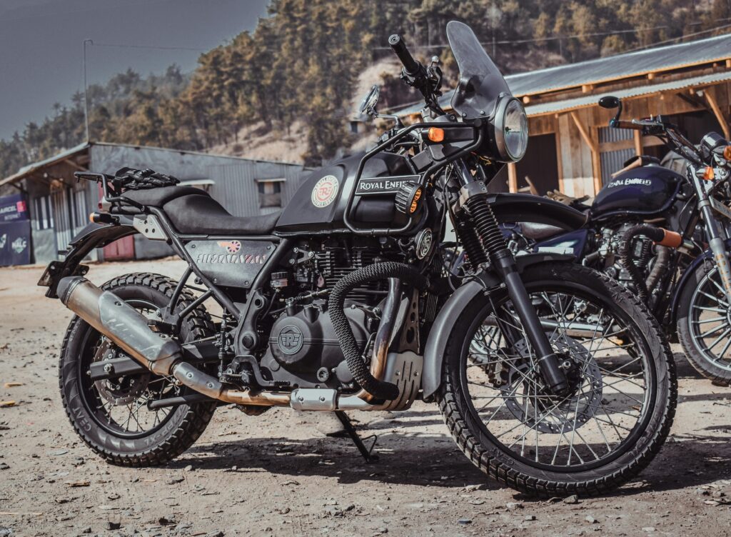Himalayan 450 vs KTM Adventure 390